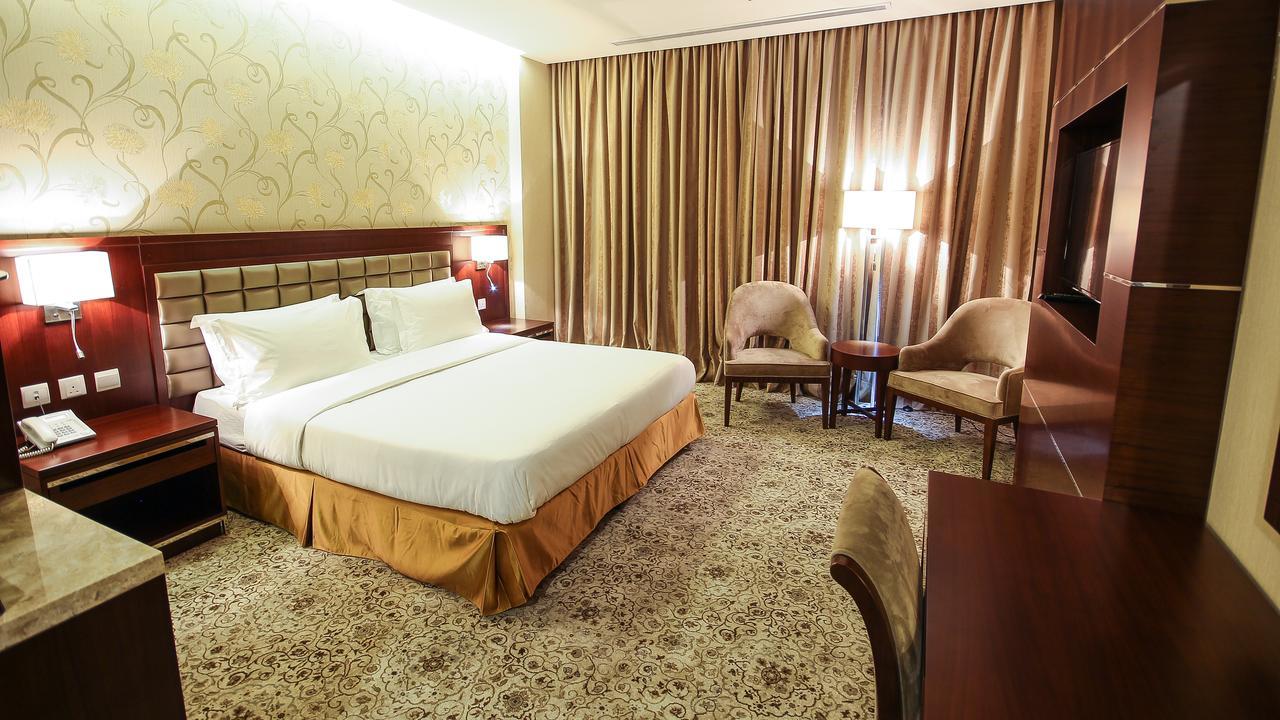 Rabigh Park Hotel Екстериор снимка