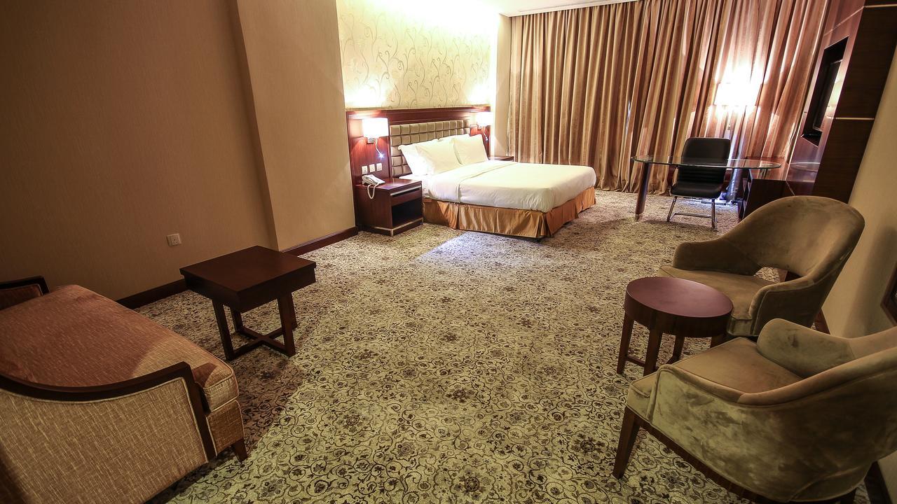 Rabigh Park Hotel Екстериор снимка